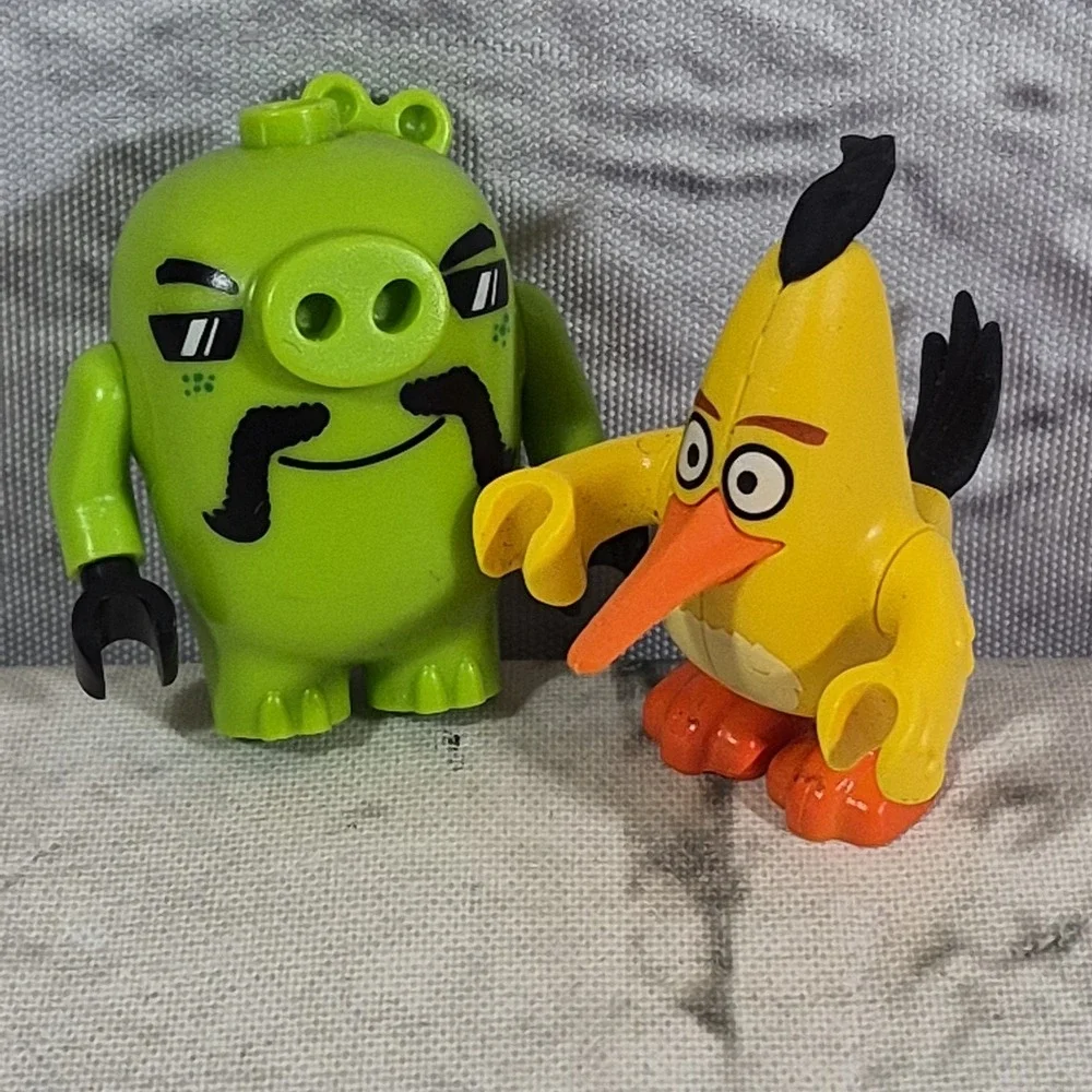 LEGO Minifigure‎ Angry Birds Biker Pig And Yellow Bird